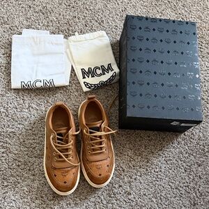 MCM Ladies Cognac Brown Logo Low-Top Sneakers